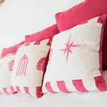 Casa Da Rocha By S&a *