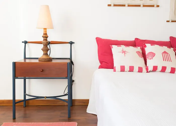 Casa Da Rocha By S&a *