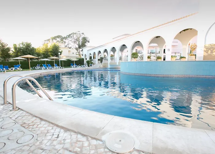 Casa Da Rocha By S&a